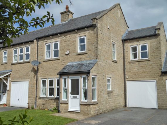4 Bedroom Semi-Detac...